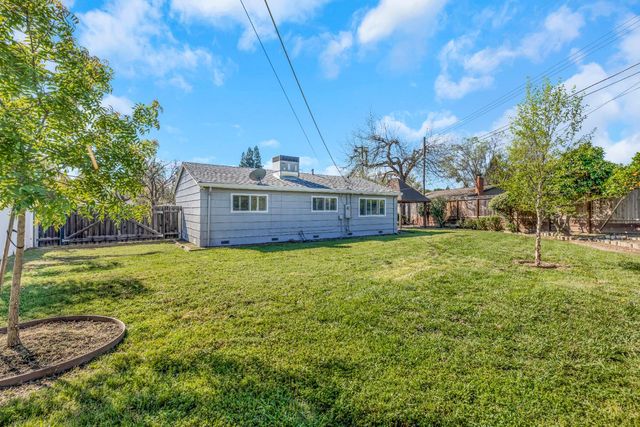 8301 Central Ave, Orangevale, CA 95662