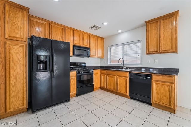 9395 Fort Bayard Avenue, Las Vegas, NV 89178