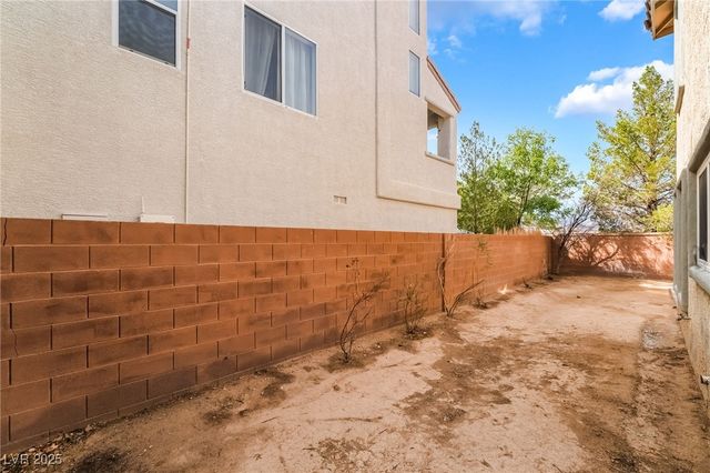 9395 Fort Bayard Avenue, Las Vegas, NV 89178