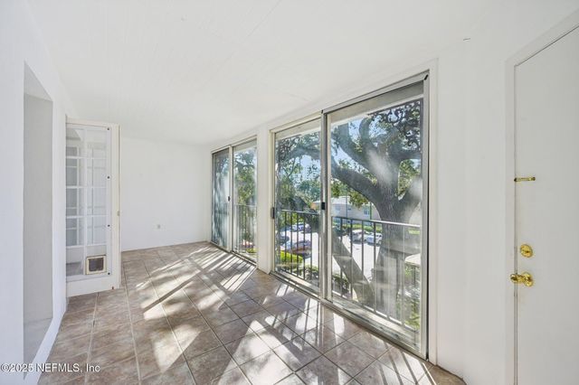 2909 ST JOHNS Avenue 11A, Jacksonville, FL 32205