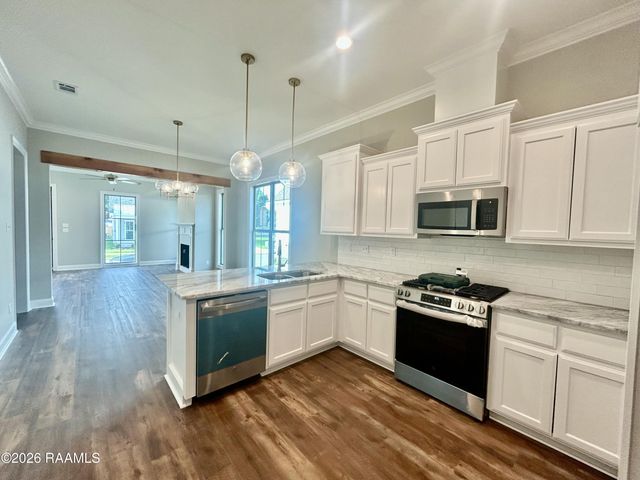 410 Rue Gambetta, Lafayette, LA 70507