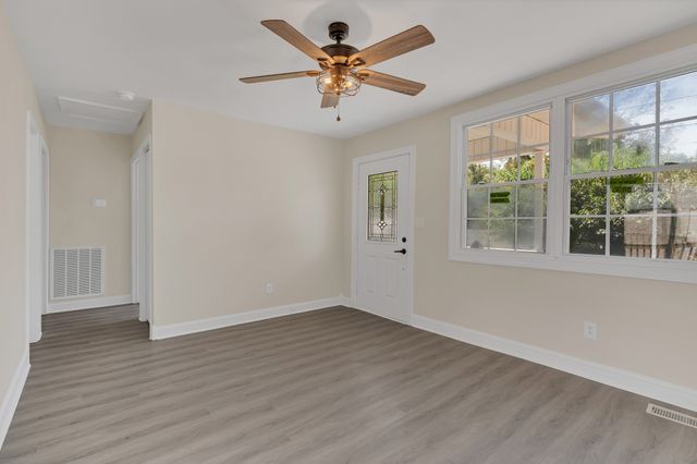 204 Commerce St, Old Hickory, TN 37138