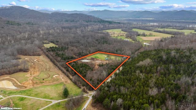 526 Brush Creek Road, Manchester, OH 45144