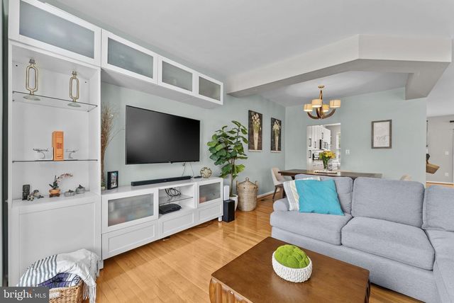 9059 BREWER CREEK PL, Manassas, VA 20109