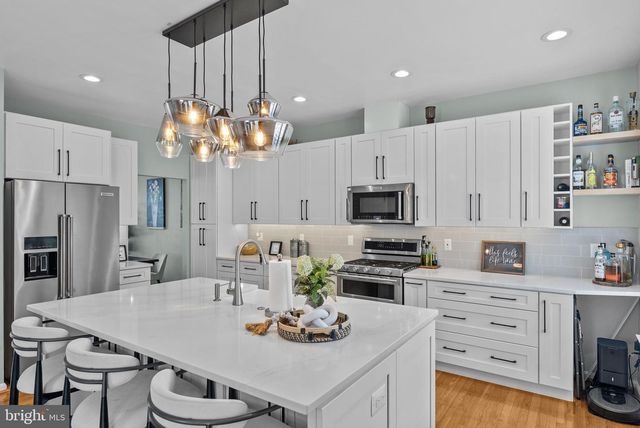9059 BREWER CREEK PL, Manassas, VA 20109