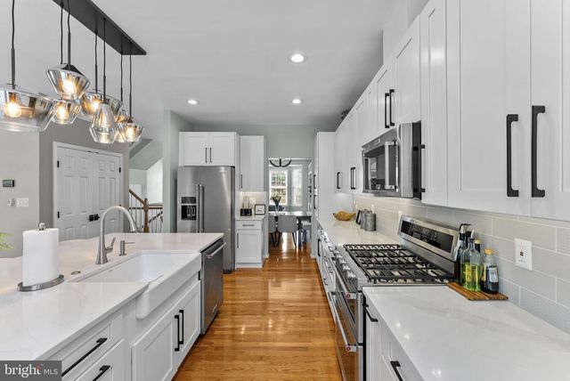 9059 BREWER CREEK PL, Manassas, VA 20109