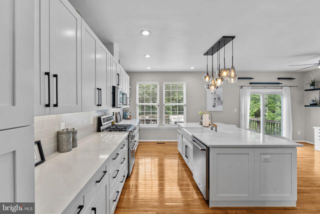 9059 BREWER CREEK PL, Manassas, VA 20109