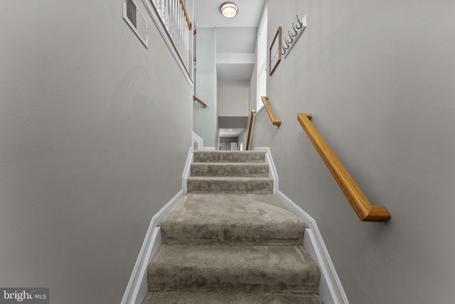 9059 BREWER CREEK PL, Manassas, VA 20109