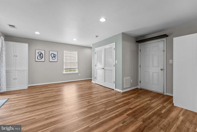 9059 BREWER CREEK PL, Manassas, VA 20109