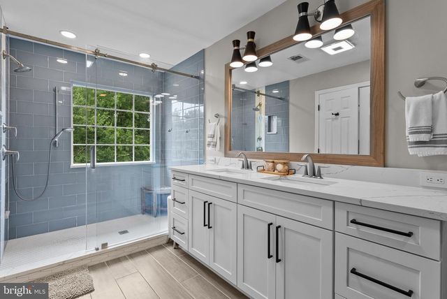 9059 BREWER CREEK PL, Manassas, VA 20109