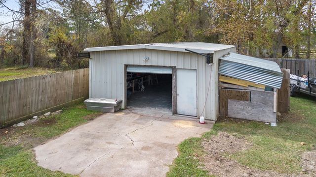 12711 33rd Street, Santa Fe, TX 77510