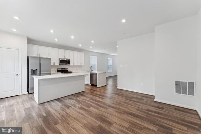 204 JENKINS WAY, Glen Burnie, MD 21061