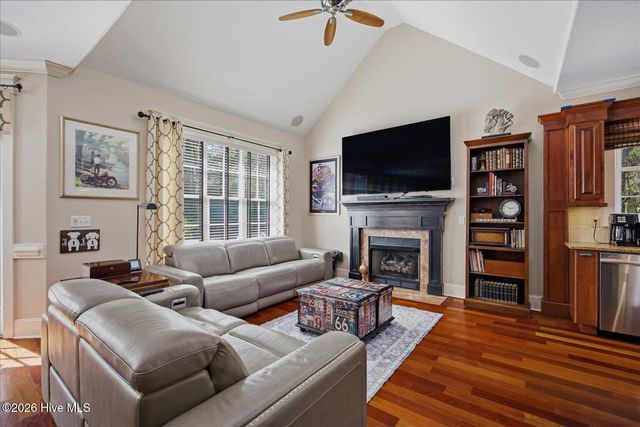 8709 Lake Nona Drive, Wilmington, NC 28411