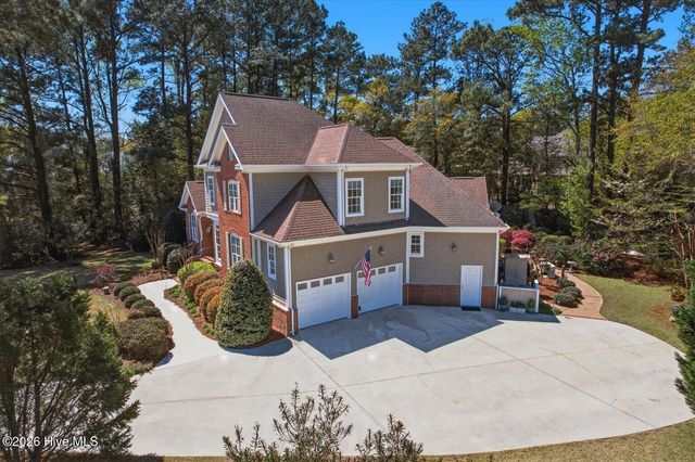 8709 Lake Nona Drive, Wilmington, NC 28411