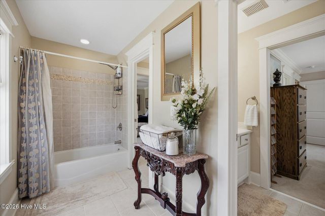 8709 Lake Nona Drive, Wilmington, NC 28411