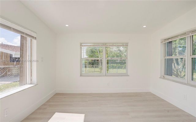 1031 NW 23rd Way, Fort Lauderdale, FL 33311
