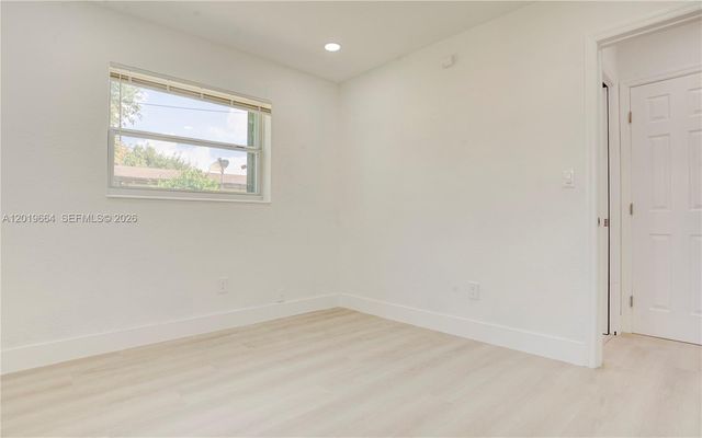 1031 NW 23rd Way, Fort Lauderdale, FL 33311