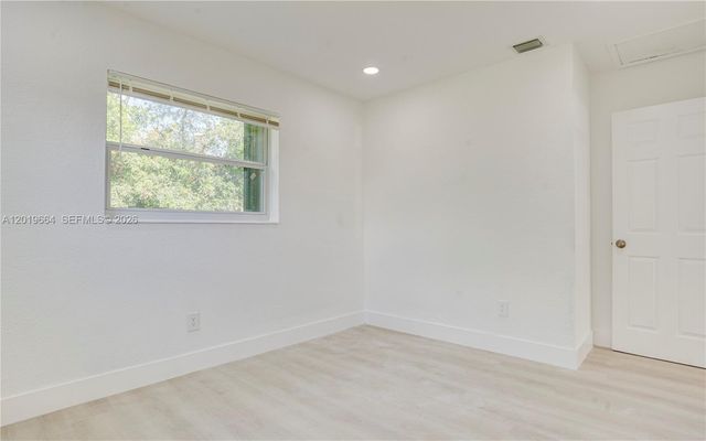1031 NW 23rd Way, Fort Lauderdale, FL 33311