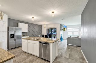 6479 NW Castlebrook Ave, Port St. Lucie, FL 34983