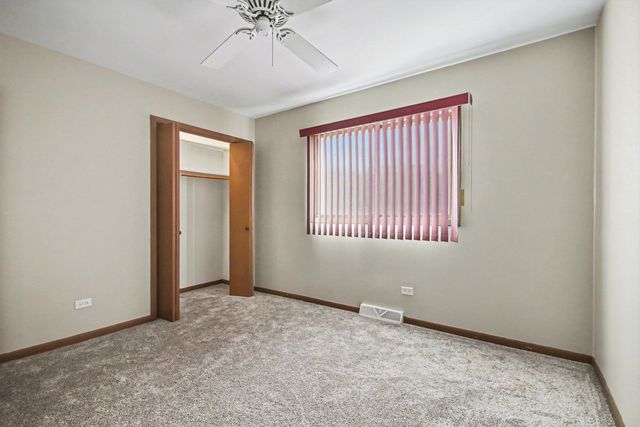 4029 N Grant Street, Westmont, IL 60559