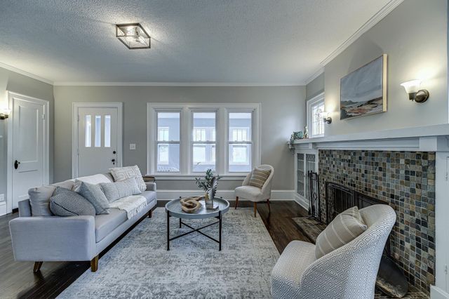 3515 Colfax Avenue N, Minneapolis, MN 55412