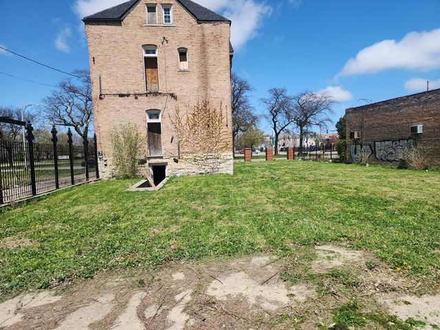 311 W Garfield Boulevard, Chicago, IL 60621