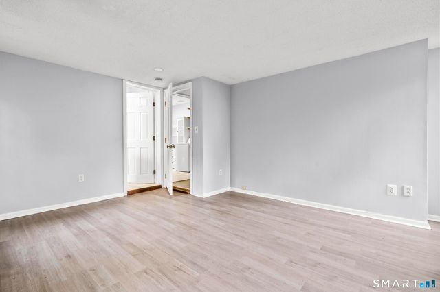 15 Mills Street, Westport, CT 06880