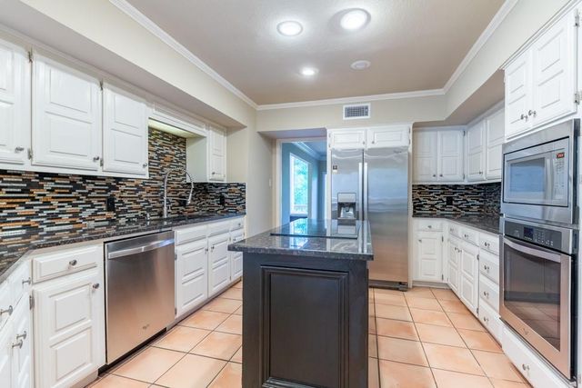 10907 Legends LN, Austin, TX 78747