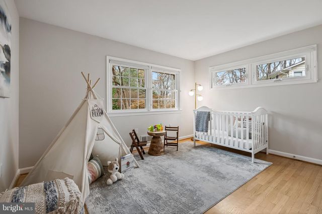 1429 IRONWOOD DR, Mclean, VA 22101