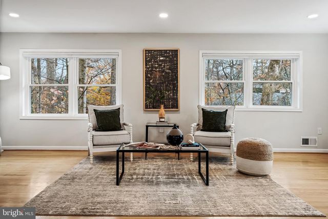 1429 IRONWOOD DR, Mclean, VA 22101