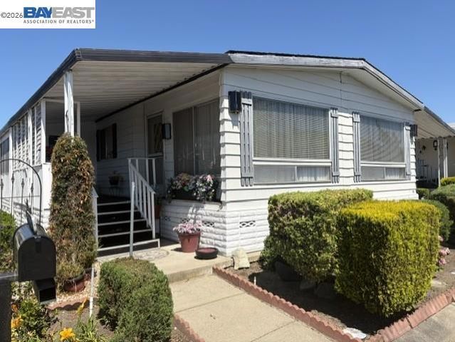 27937 Pueblo Calle, Hayward, CA 94545
