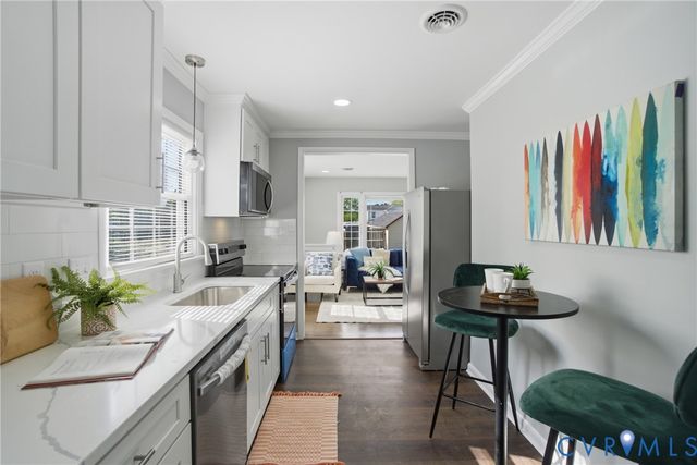 125 N Ash Ave, Highland Springs, VA 23075