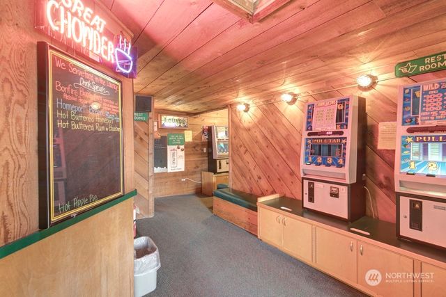 857 Pt. Brown Avenue NW, Ocean Shores, WA 98569