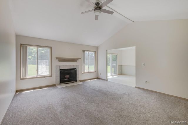 312 Reid Road, Highland Charter Township, MI 48357