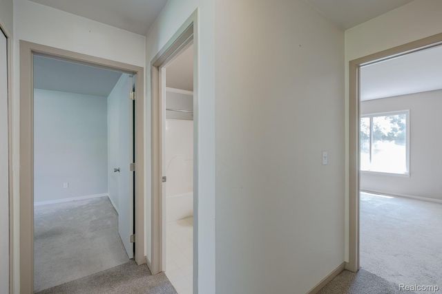 312 Reid Road, Highland Charter Township, MI 48357