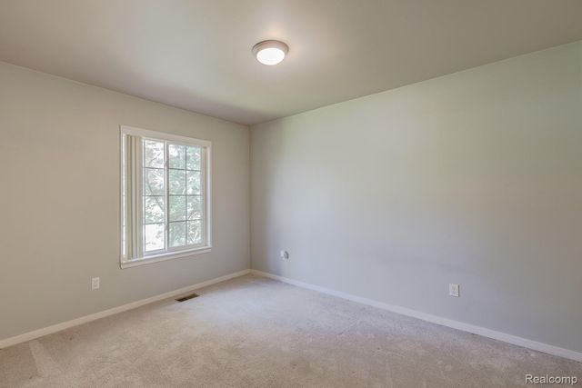 312 Reid Road, Highland Charter Township, MI 48357