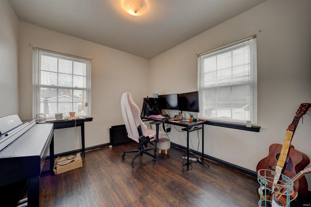 3006 Adams Street, Evansville, IN 47714