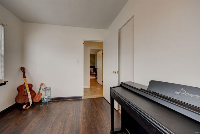 3006 Adams Street, Evansville, IN 47714