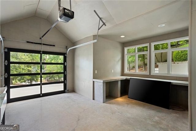 1100 Kingston Drive, Atlanta, GA 30342