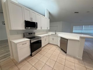 5606 NW 109th Way, Coral Springs, FL 33076