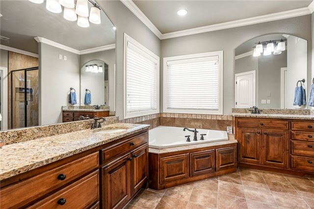 1704 SW Gosford Avenue, Bentonville, AR 72713