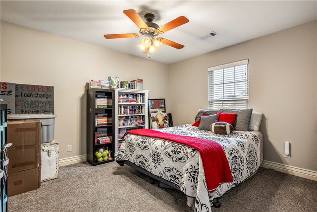 1704 SW Gosford Avenue, Bentonville, AR 72713