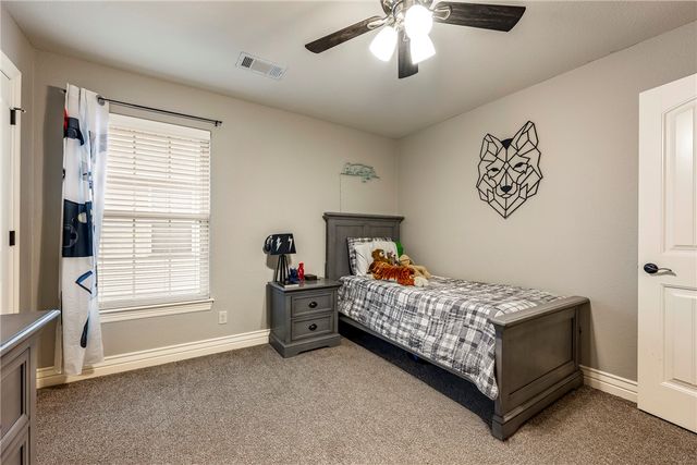 1704 SW Gosford Avenue, Bentonville, AR 72713