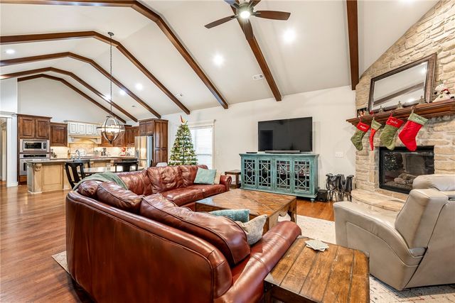 1704 SW Gosford Avenue, Bentonville, AR 72713