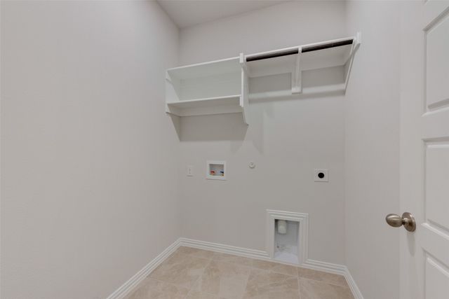 541 Marcus Lane, Crowley, TX 76036