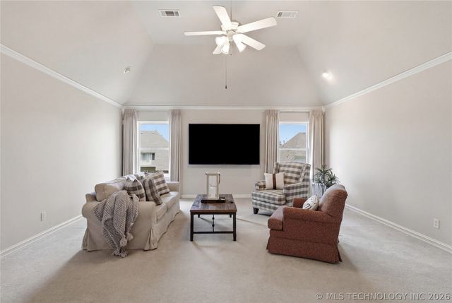 6008 W Phoenix Court, Broken Arrow, OK 74011