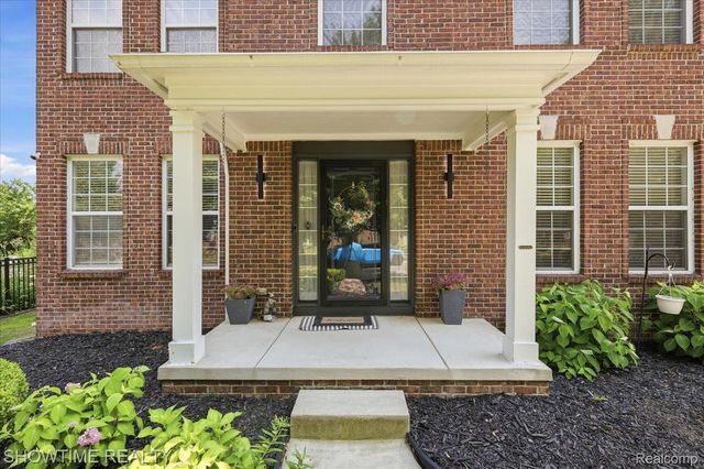 7386 Tottenham, Shelby Charter Township, MI 48317