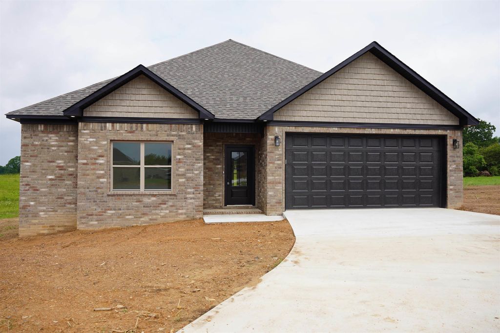 31 High Point Drive, Greenbrier, AR 72058