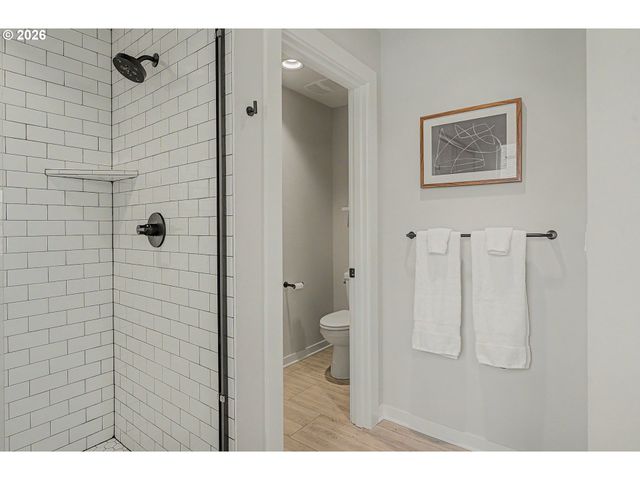 2765 Se CORA St, Portland, OR 97202