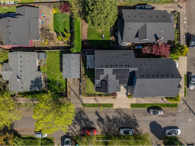 2765 Se CORA St, Portland, OR 97202